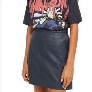 TOPSHOP Navy Blue Faux Leather Fully Lined Zip Closure Straight Mini Skirt 2